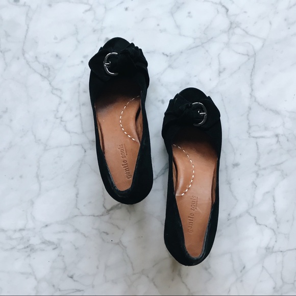 Gentle Souls Black Suede Peep Toe Wedges - 8.5M - Picture 2 of 7